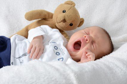pourquoi bebe combat le sommeil